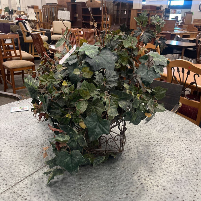 Lg. Centerpiece