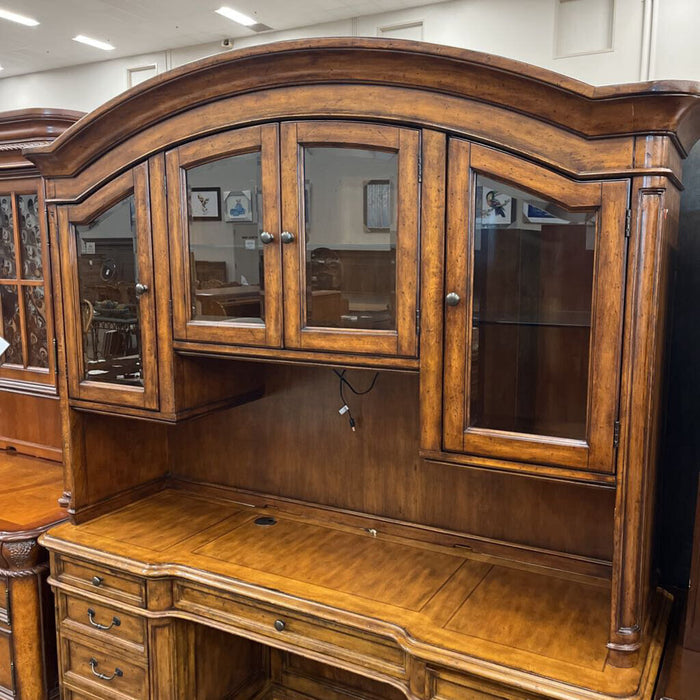 Rustic Oak Desk w/ Hutch
