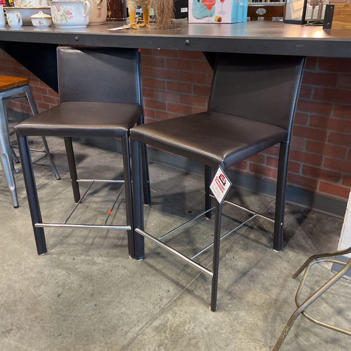 Pair Low Back Brown Stools