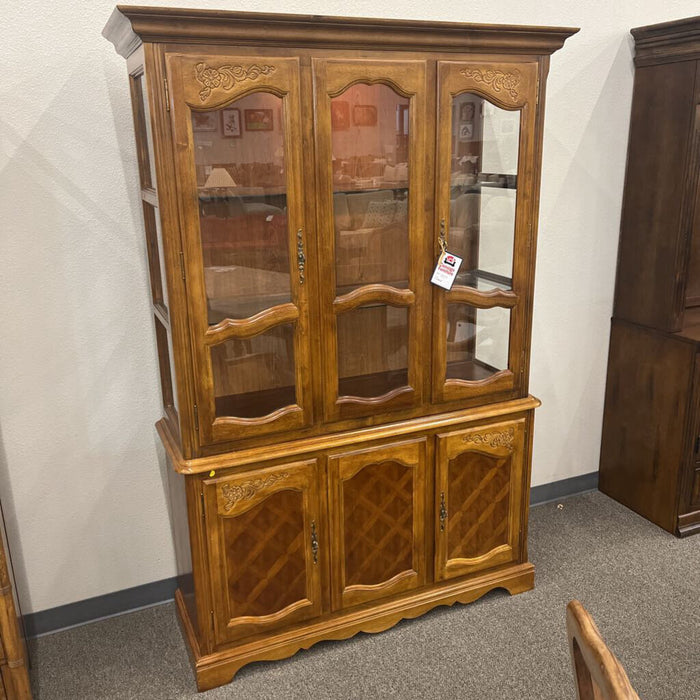 2pc Floral Oak Hutch