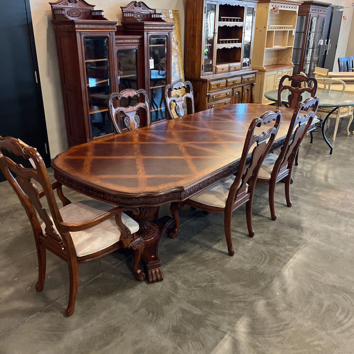 Cherry Two Tone Table w/ 6 Chairs