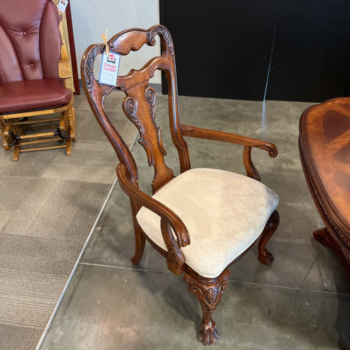 Cherry Two Tone Table w/ 6 Chairs