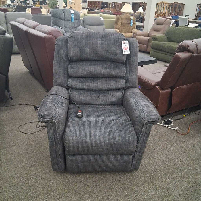 "Soother" Gray Lift Recliner