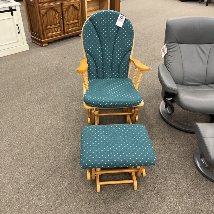Oak Nursery Rocker w/ Ottoman