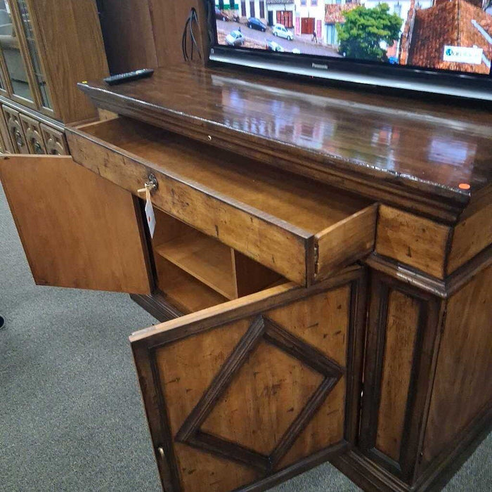 Telescoping Tv Stand W/ TV (No Remote)