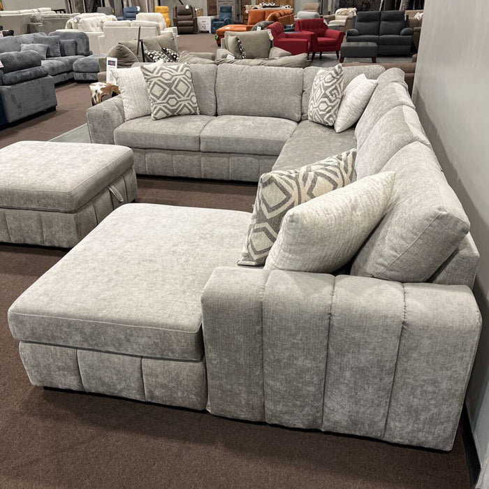 E U7180/11/12/14/16-03 4 pc. Sectional RSF Chaise