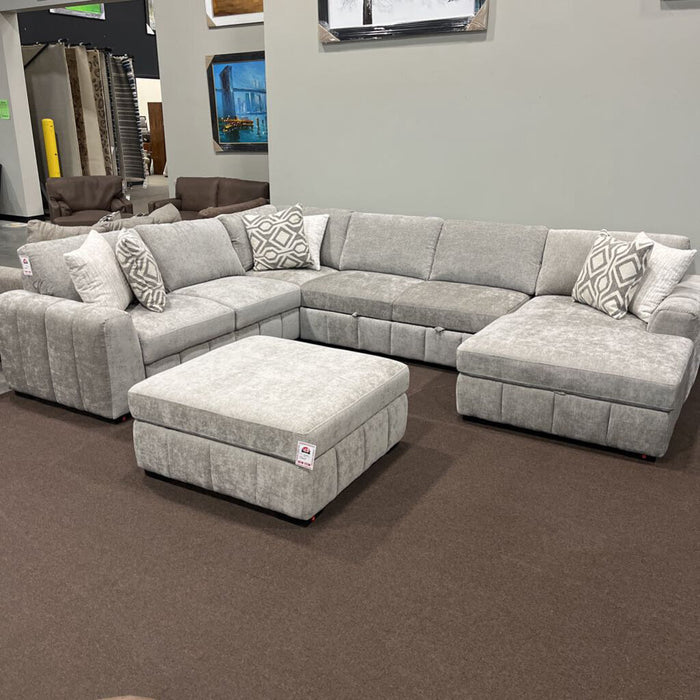 E U7180/11/12/14/16-03 4 pc. Sectional RSF Chaise