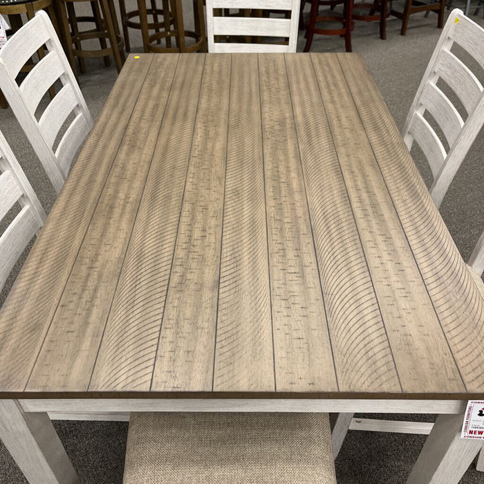 A D394 7pc. Dining Set Skempton