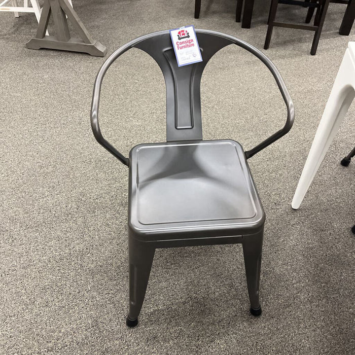 Set of 6 Gray Metal Chairs