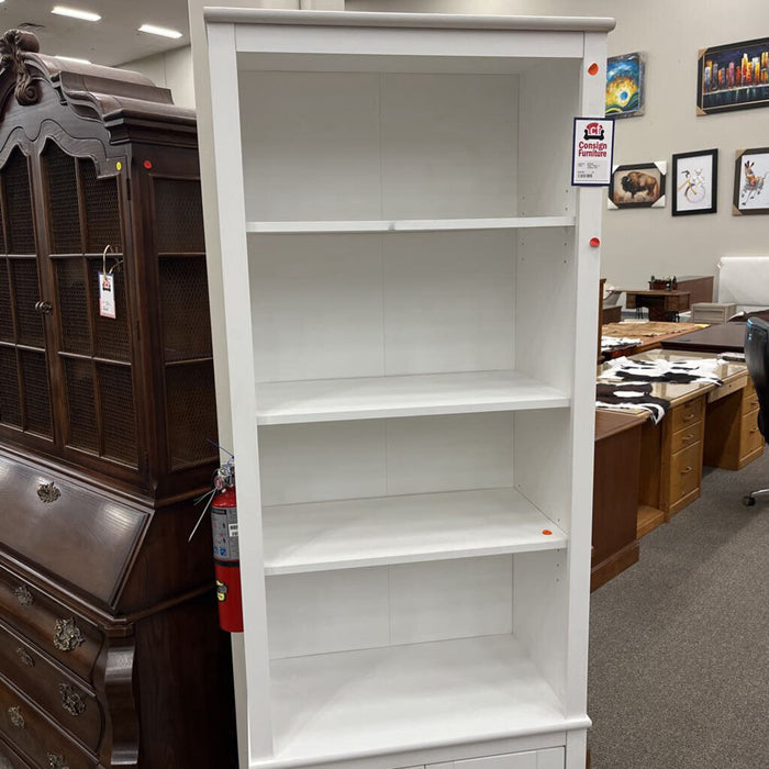 White Shelf w/ Cabinet