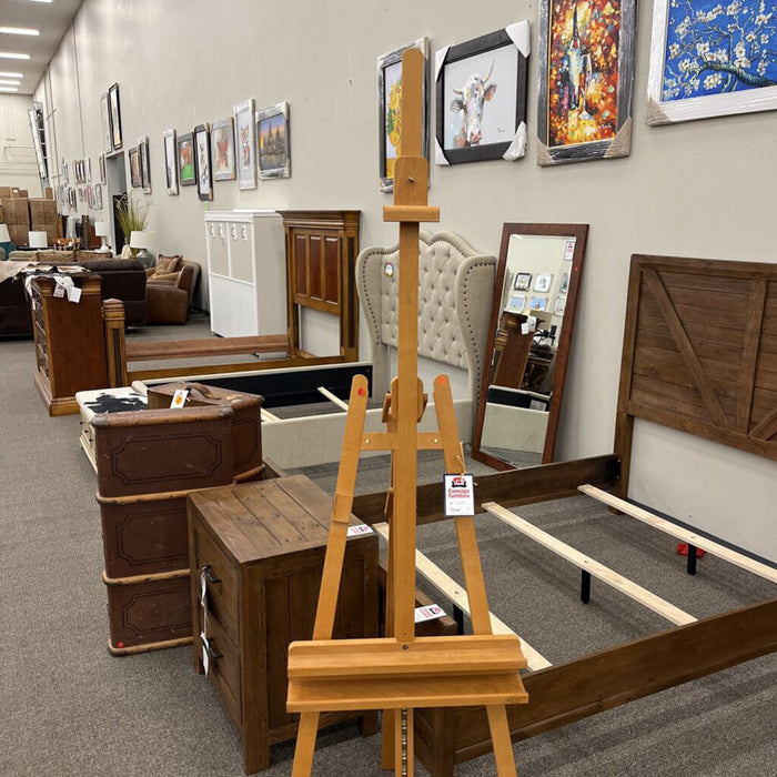 Wood Easel