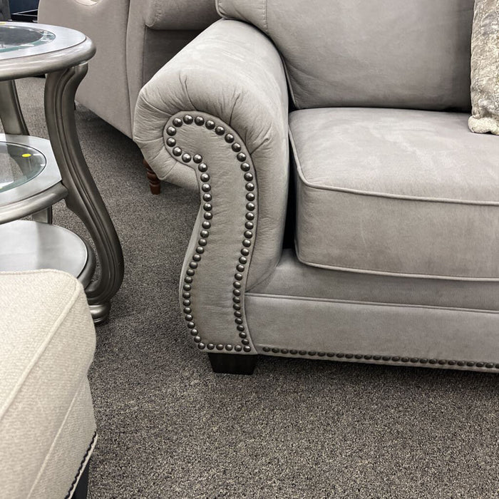 "Olsberg" Gray Sofa