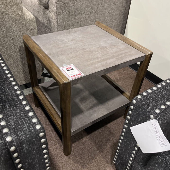 A t669-3 End Table