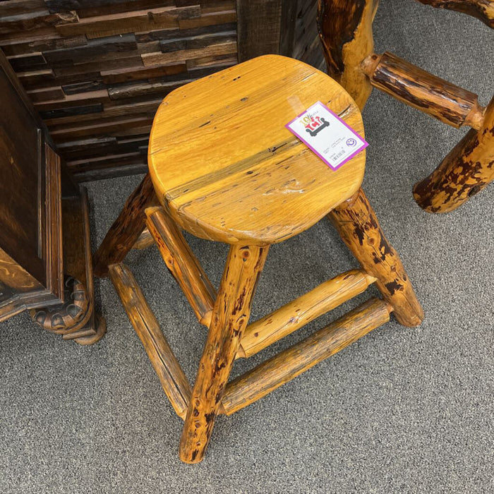 Log Stool / Stand