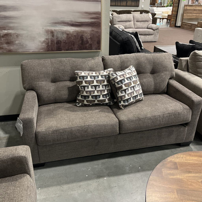 A 3100538 Mahoney Sofa Gray