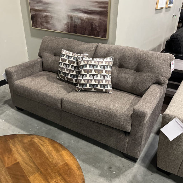 A 3100538 Mahoney Sofa Gray