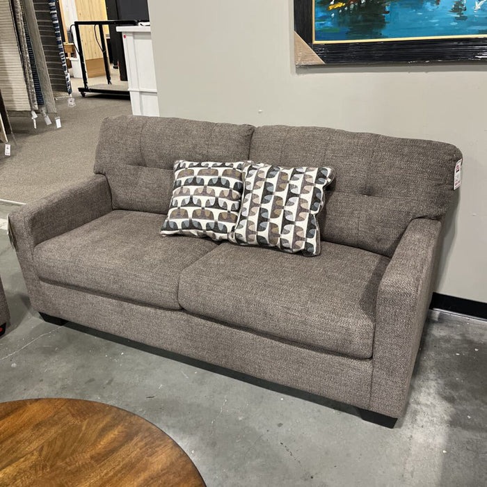A 3100536 Mahoney Sofa Brown