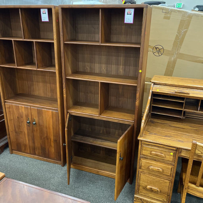 Cherry Shelf w/ Cabinet