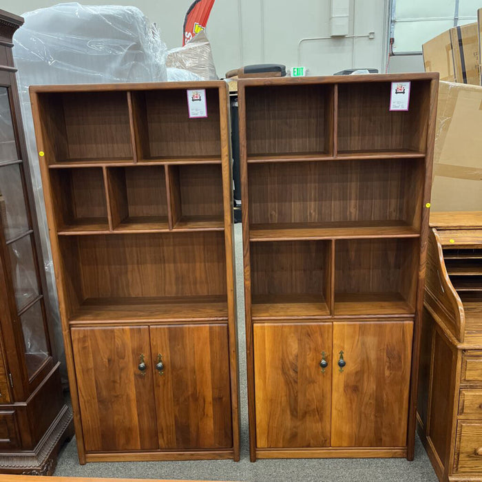 Cherry Shelf w/ Cabinet