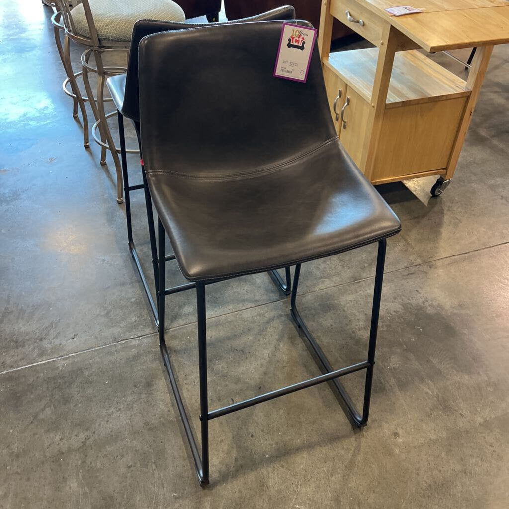 Consignment Furniture