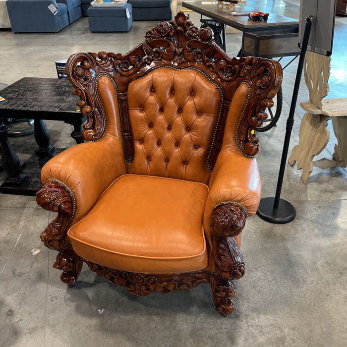 4pc. Vintage Leather Parlor Set