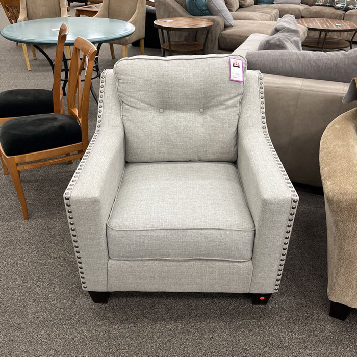 "Morrero" Gray Fabric Club Chair