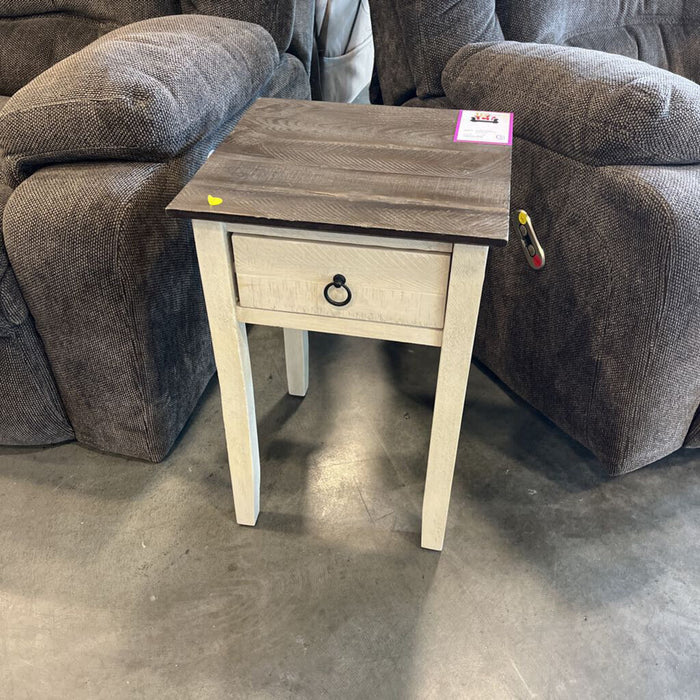 2-tone Farm Style End Table