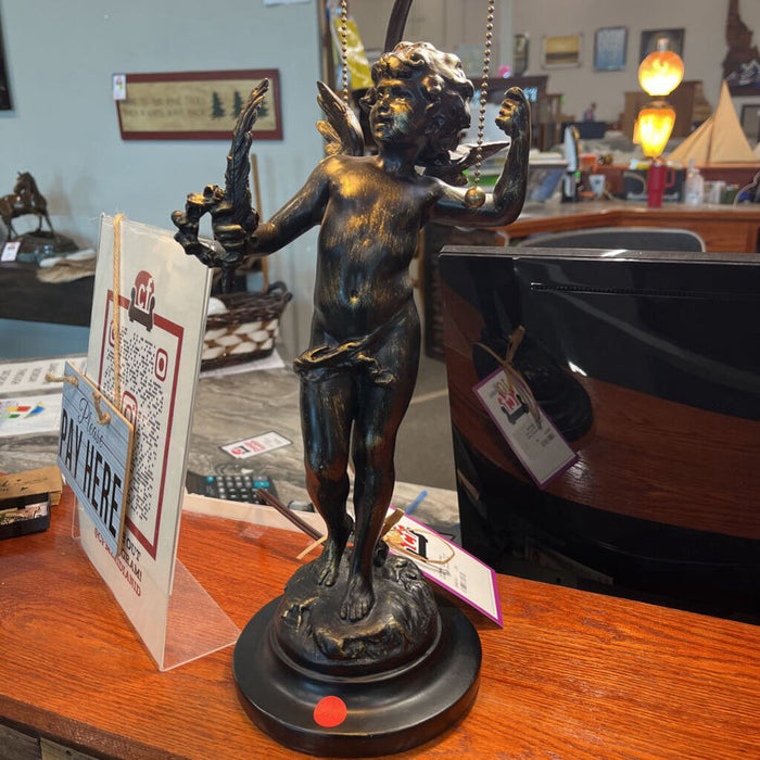 Tiffany Style Cherub Lamp