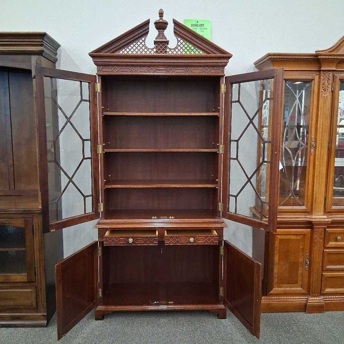 2Pc. Vintage Hutch