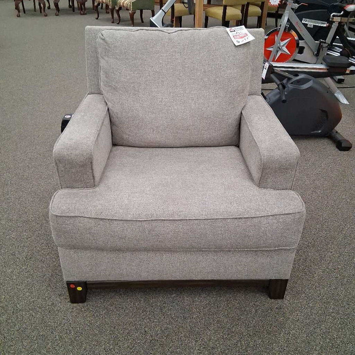 "Kaywood" Gray Fabric Chair