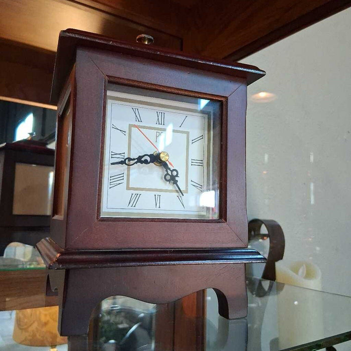 Picture Frame Clock