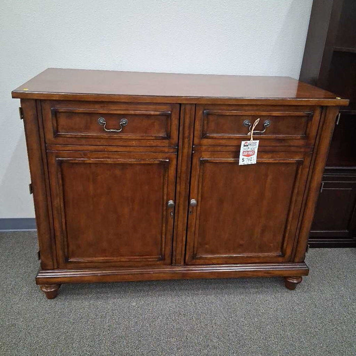 "Verona" Wine Cabinet