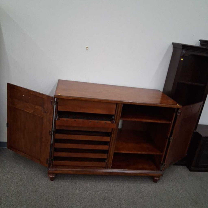 "Verona" Wine Cabinet