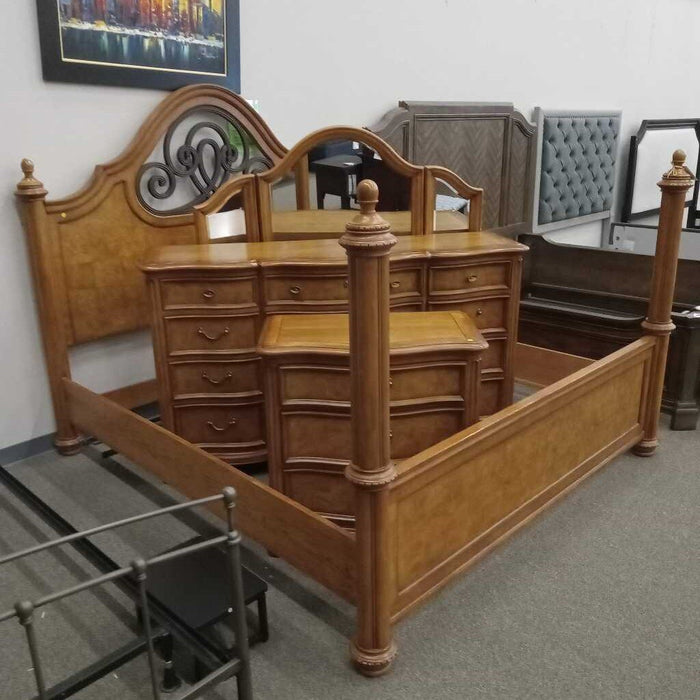 4pc. E.King Bedroom Set