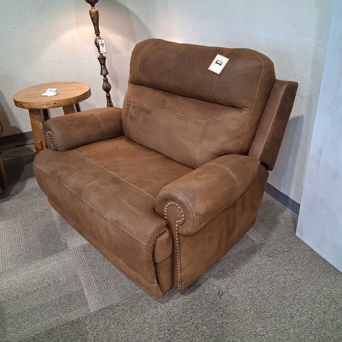 "Austere" Brown Pwr Recliner