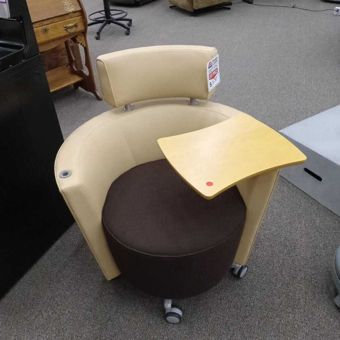 Haworth "Hello" Mobile Lounge Chair