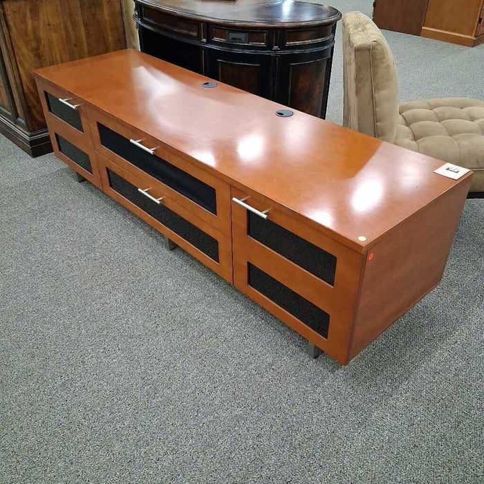 Maple TV Console