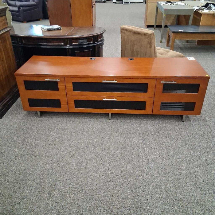 Maple TV Console