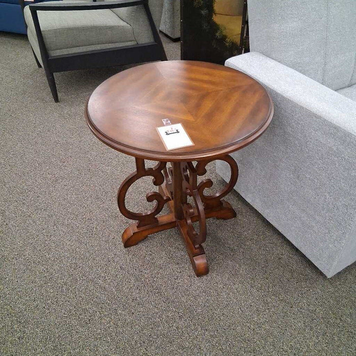 Round Wood End Table