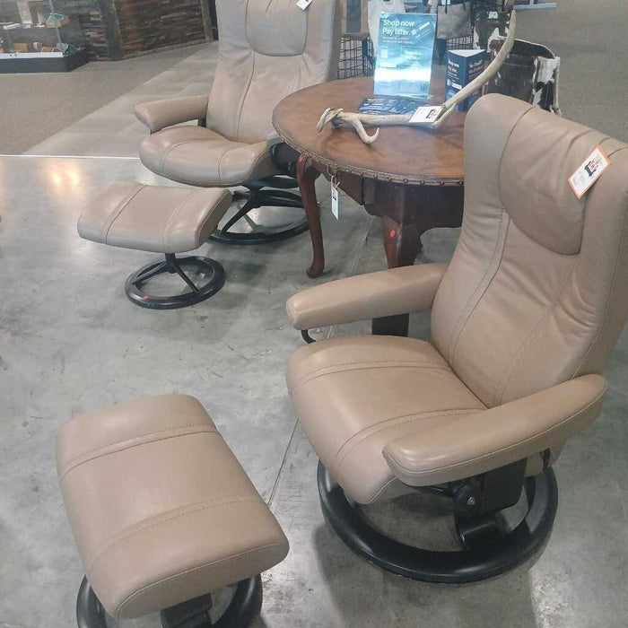 Brown Stressless Chair w/ Ottoman