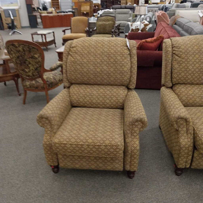 Brown Patterned Pushback Recliner