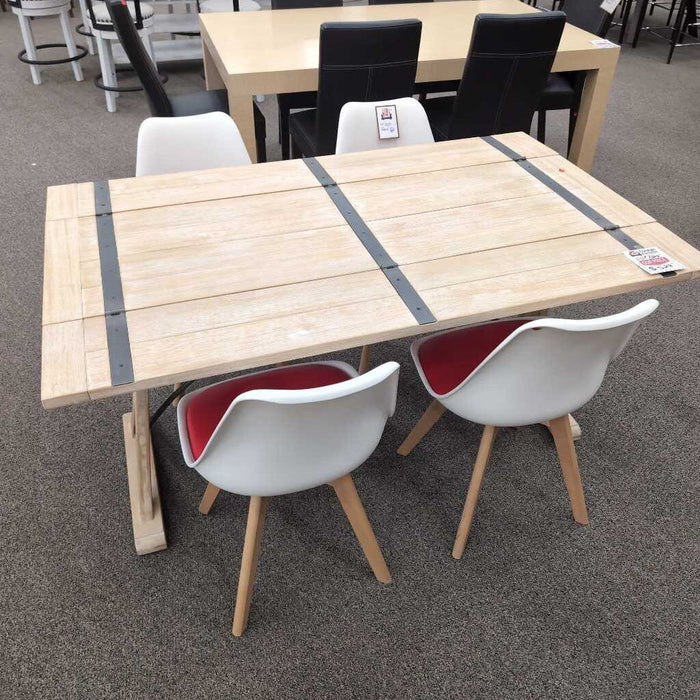 Set 4 White/Red Dining Chairs