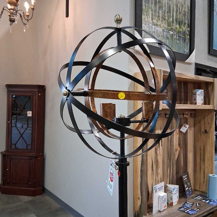 "Rondore" Floor Lamp