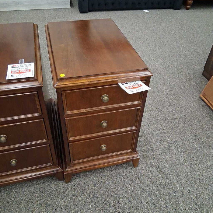 3 Drawer Nightstand