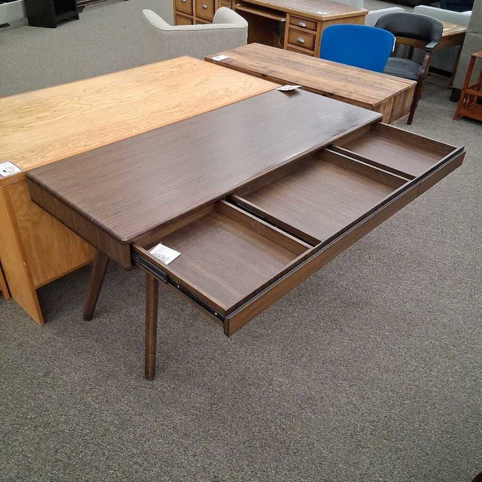 "Currant" Bamboo 3 Dwr Desk