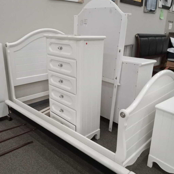 5pc. White Full Bedroom Set