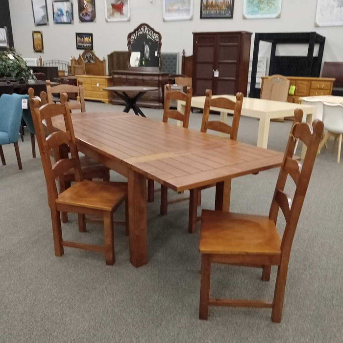 Rustic Ext. Table w/ 6 Chairs