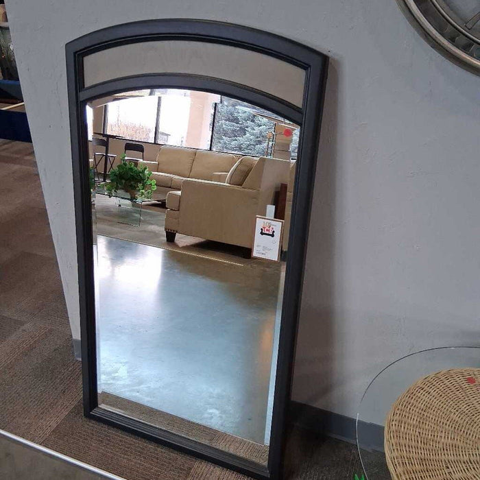 Black Arched Frame Mirror