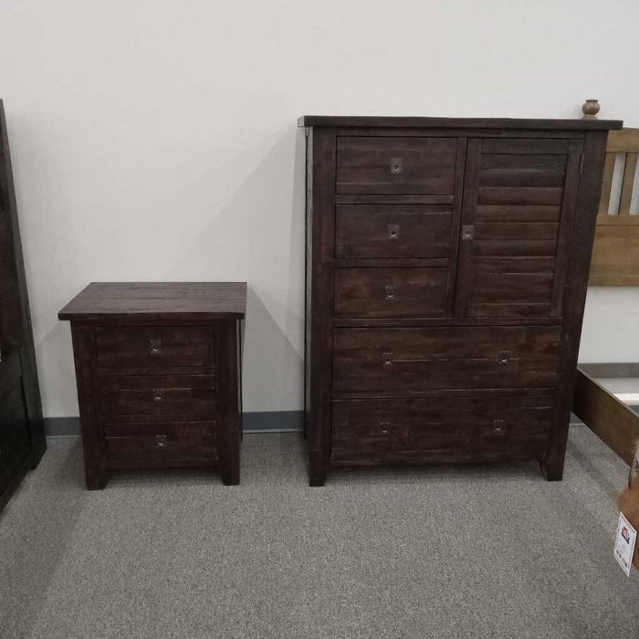 "Kona Grove" 7pc. E.King Capt. Bedroom Set