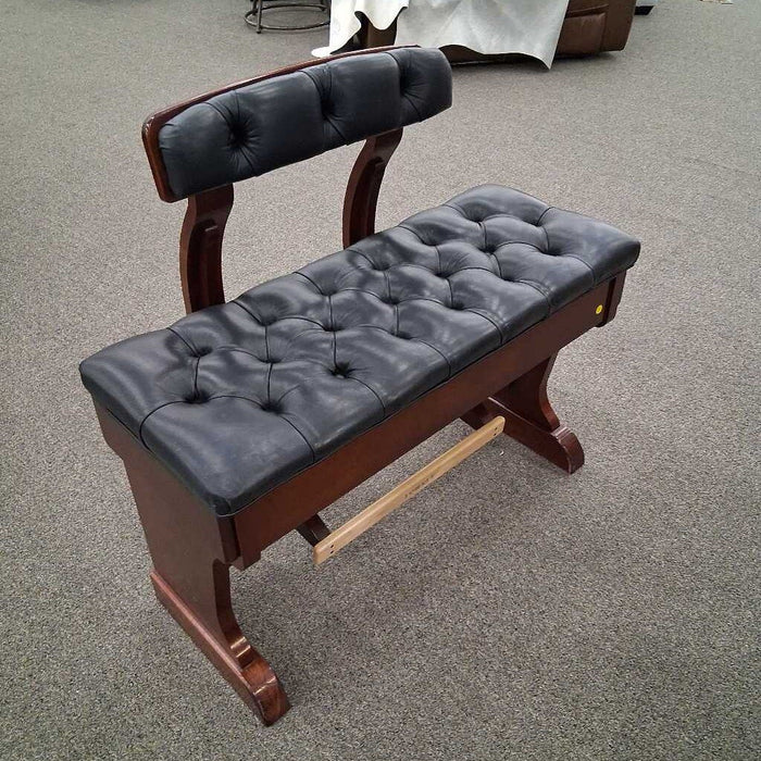 Lowrey Organ w/ Bench